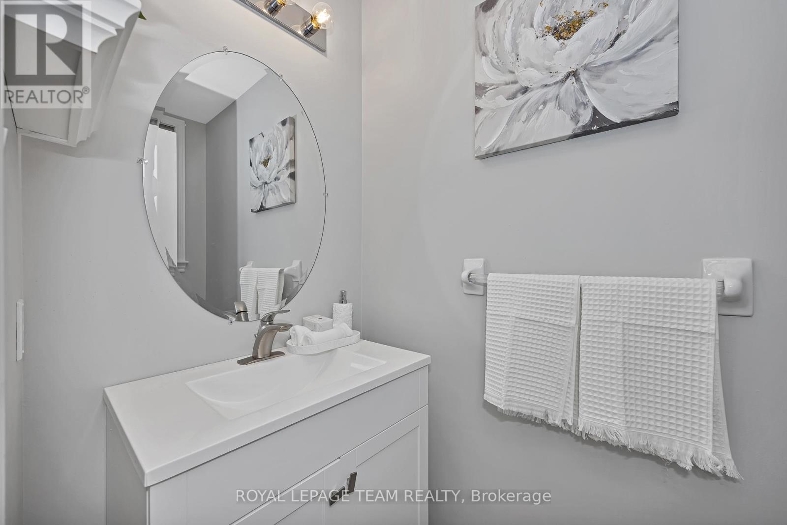 91 Whetstone Crescent, Ottawa, Ontario  K2G 7C4 - Photo 15 - X12187878