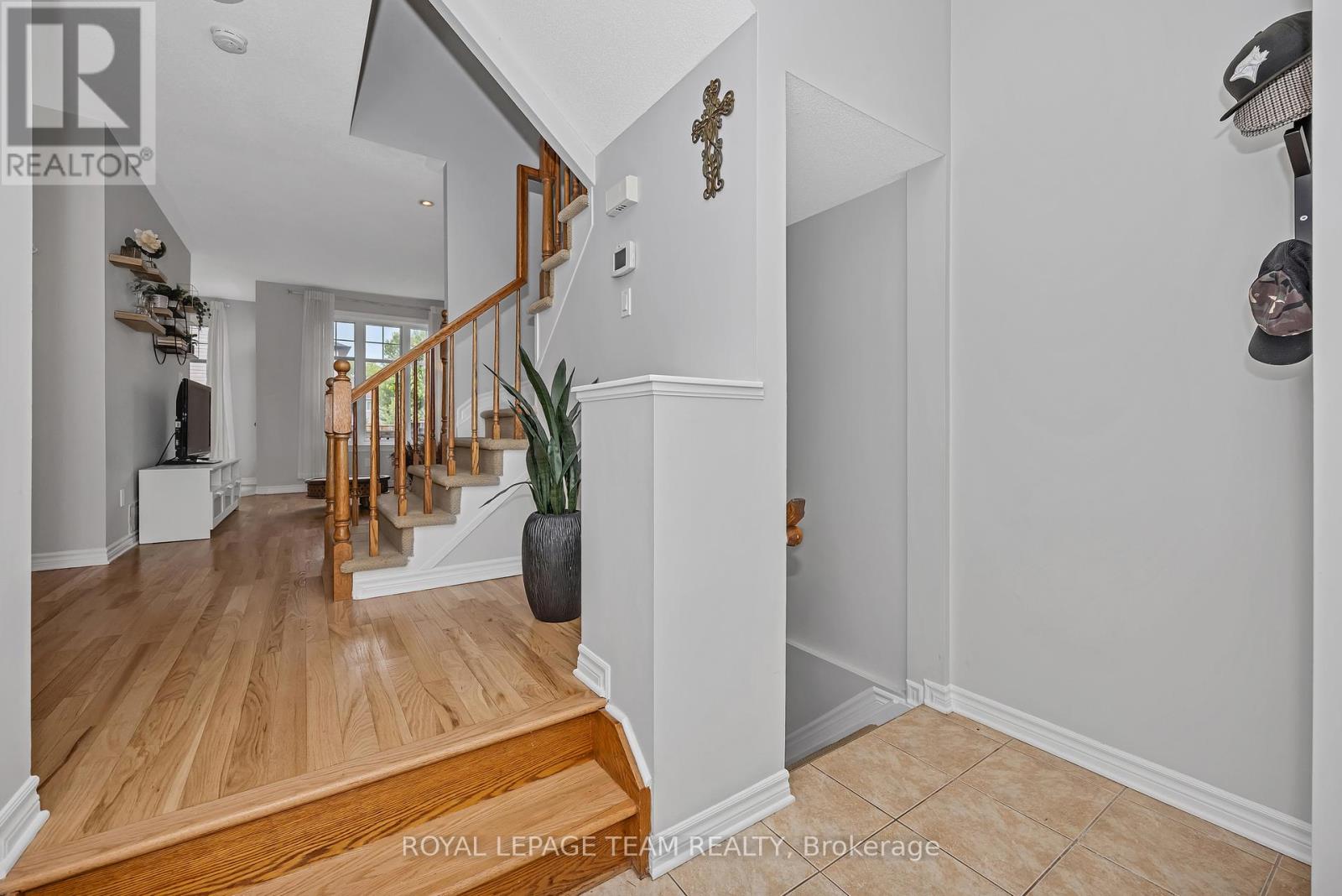 91 Whetstone Crescent, Ottawa, Ontario  K2G 7C4 - Photo 27 - X12187878