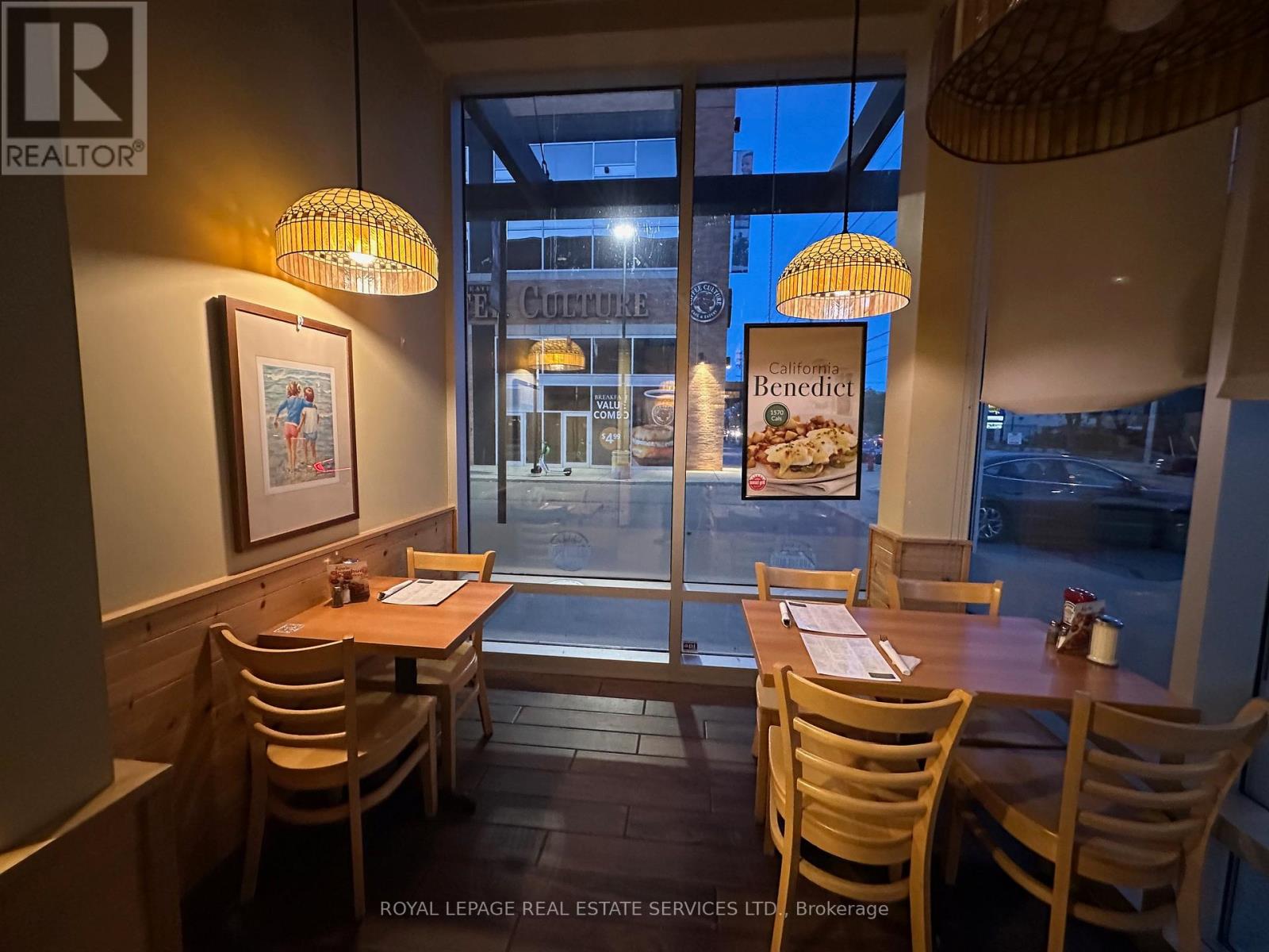 111 - 507 Lakeshore Road, Mississauga (Port Credit), Ontario  L5G 1H9 - Photo 11 - W12187770