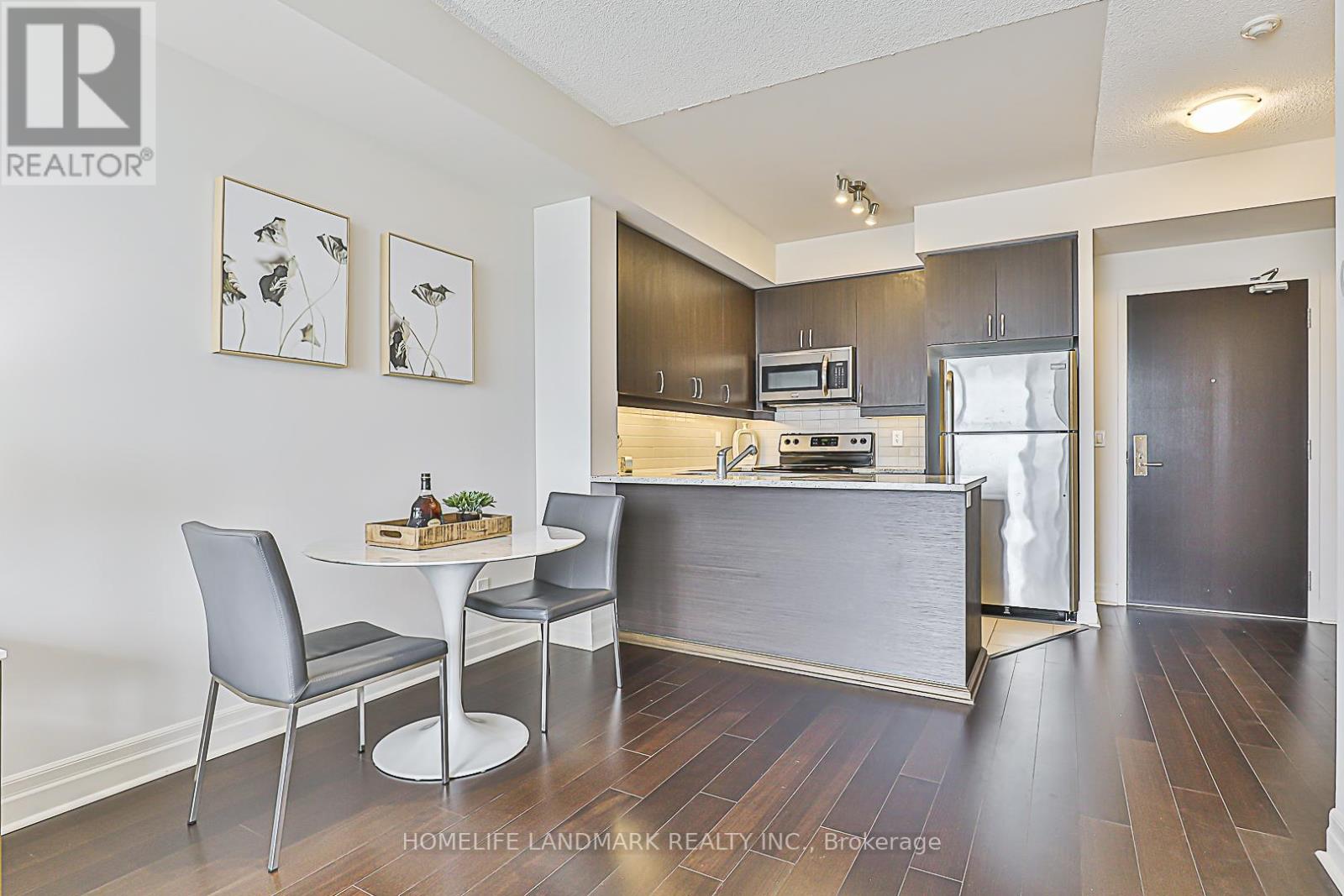 1102 - 8110 Birchmount Road, Markham, Ontario  L6G 0E3 - Photo 9 - N12187880