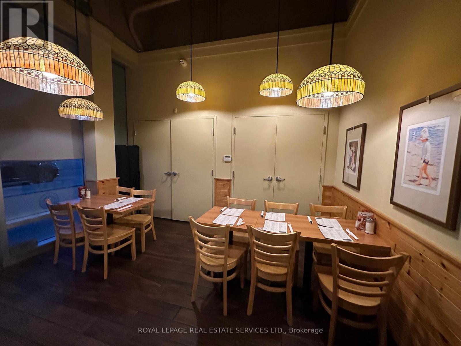 111 - 507 Lakeshore Road, Mississauga (Port Credit), Ontario  L5G 1H9 - Photo 8 - W12187770