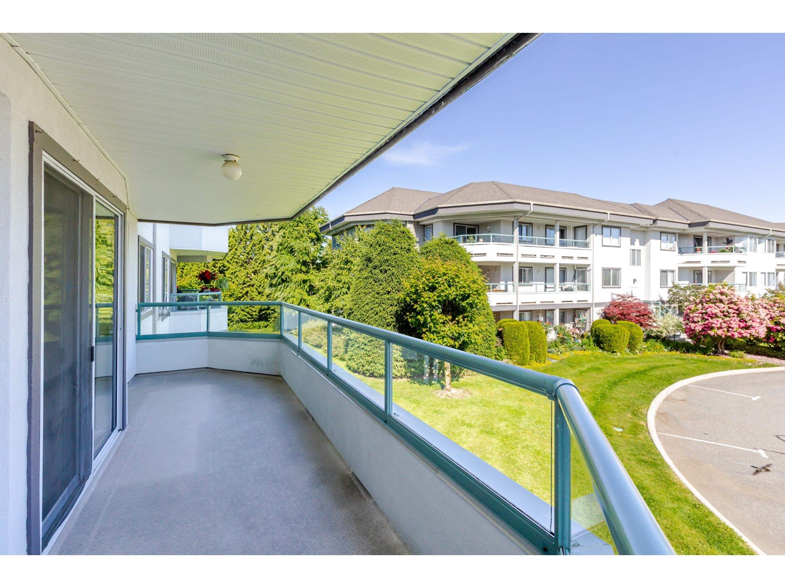 217 2451 Gladwin Road, Abbotsford, British Columbia  V2T 3N8 - Photo 3 - R3007494