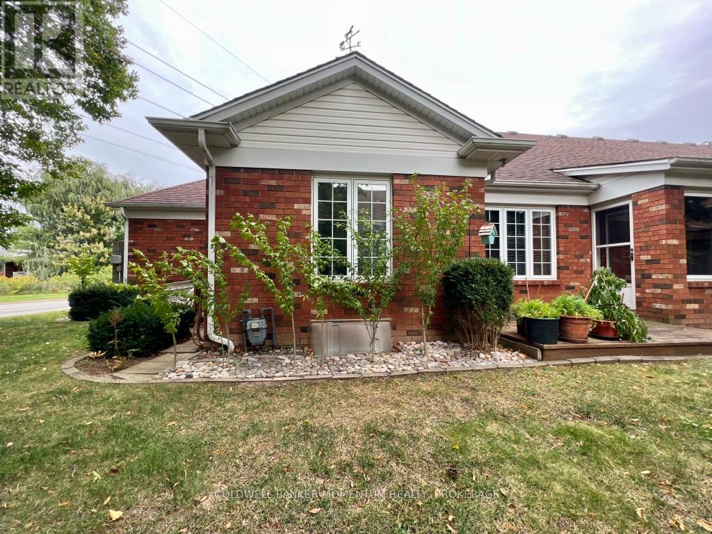 1 - 4114-1 Butternut Court, Lincoln, Ontario  L0R 2C0 - Photo 45 - X12159022