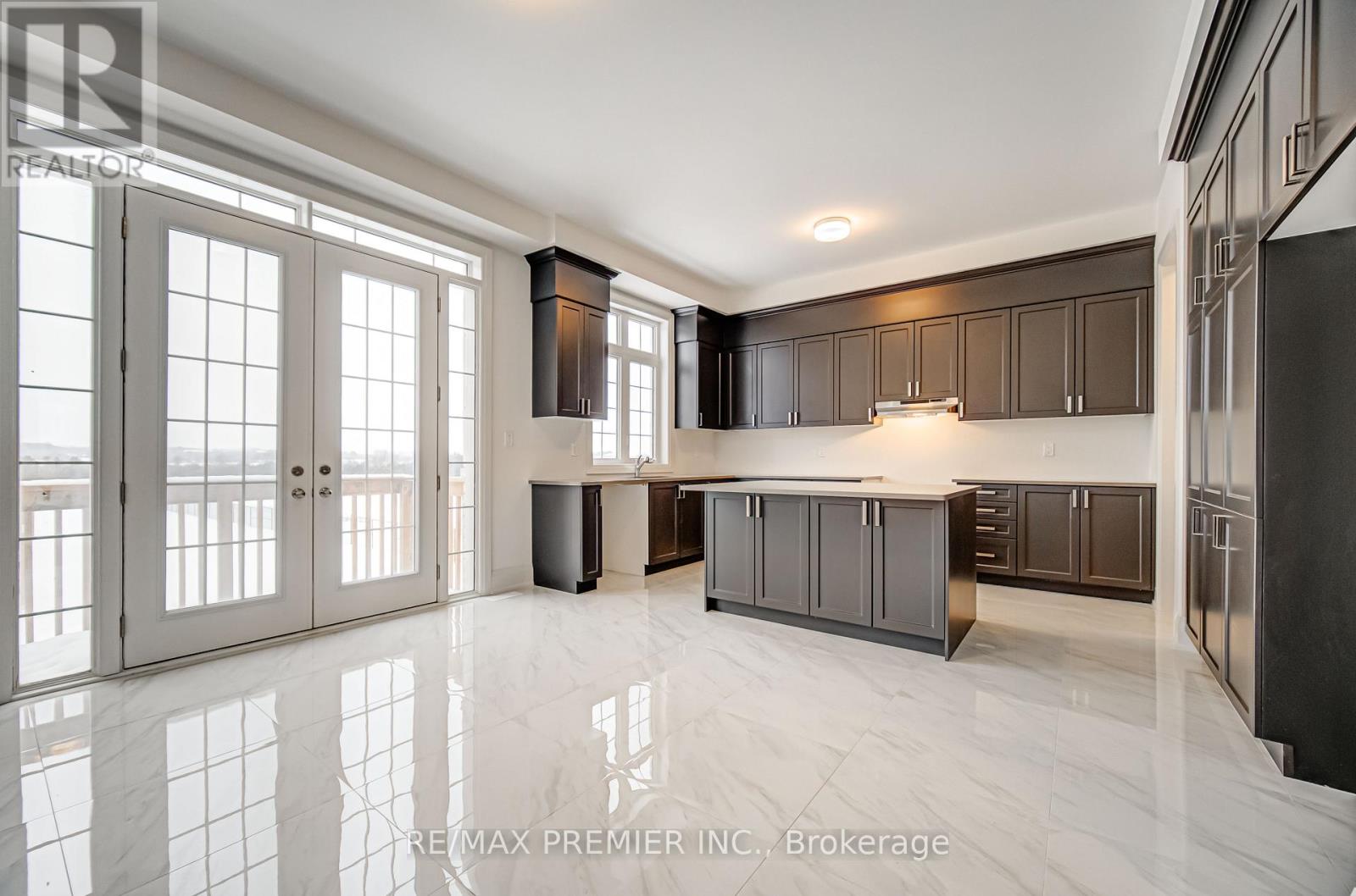 31 Bayberry Drive E, Adjala-Tosorontio, Ontario  L0G 1W0 - Photo 14 - N12090632
