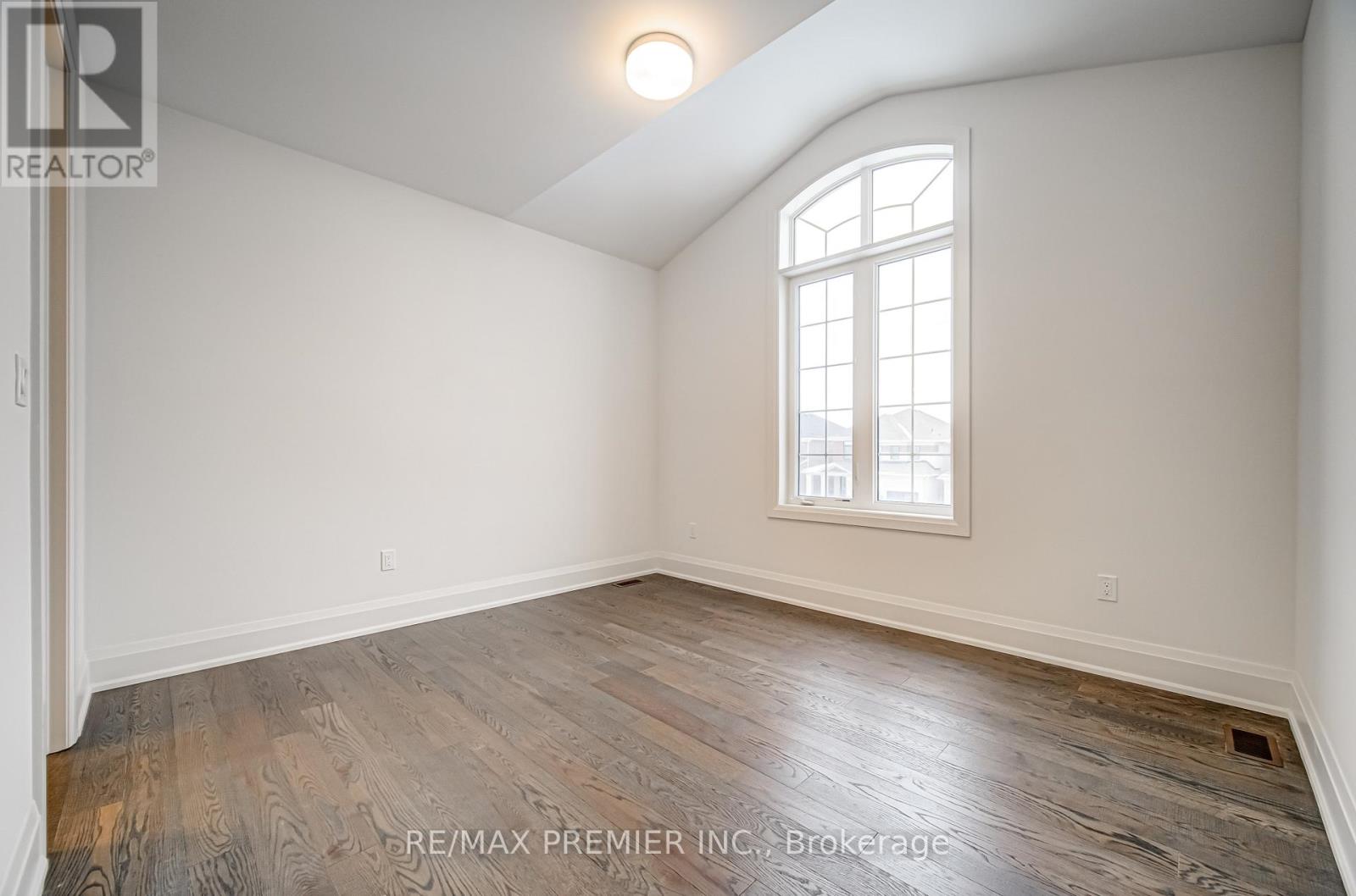 31 Bayberry Drive E, Adjala-Tosorontio, Ontario  L0G 1W0 - Photo 40 - N12090632