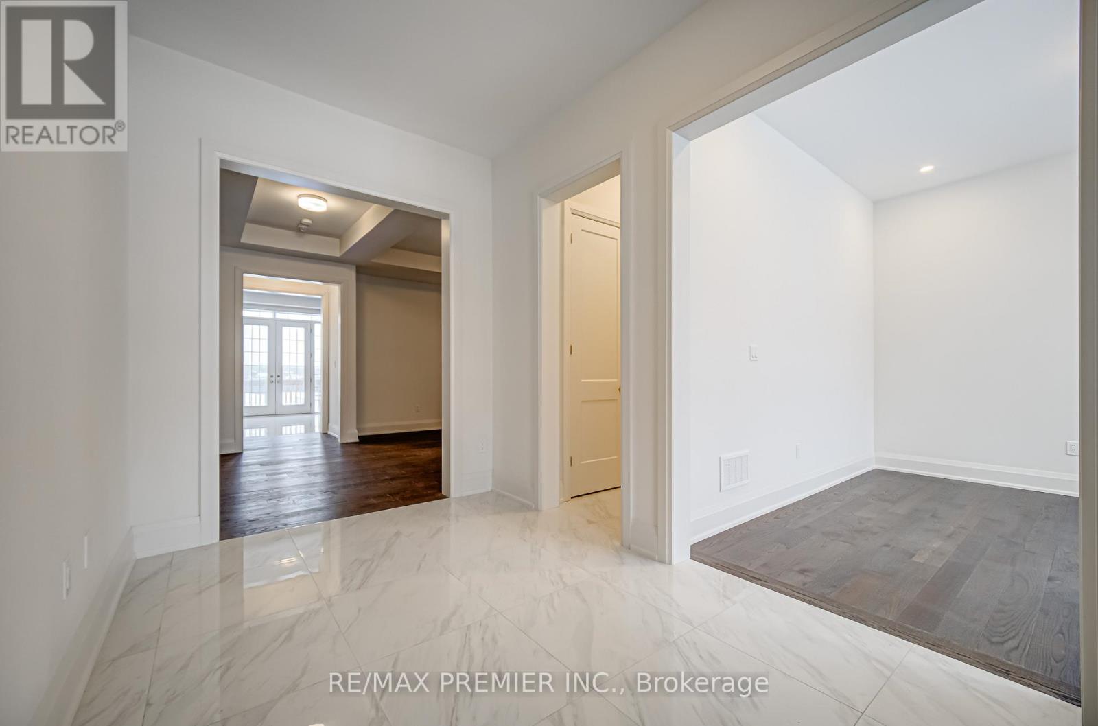 31 Bayberry Drive E, Adjala-Tosorontio, Ontario  L0G 1W0 - Photo 4 - N12090632