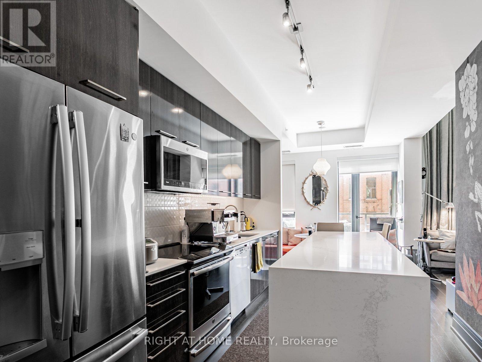 410 - 90 Niagara Street, Toronto, Ontario  M5V 0P9 - Photo 5 - C12187707