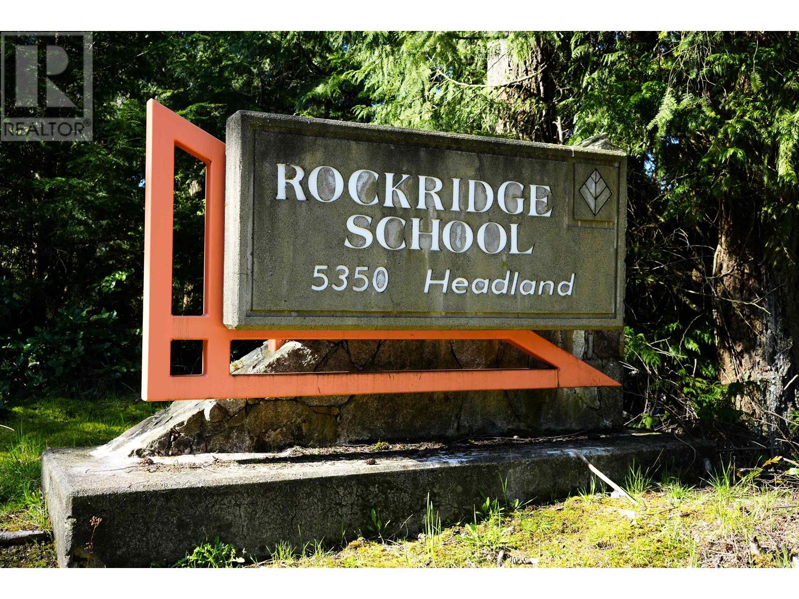 4706 Meadfeild Road, West Vancouver, British Columbia  V7W 2W6 - Photo 31 - R3005466
