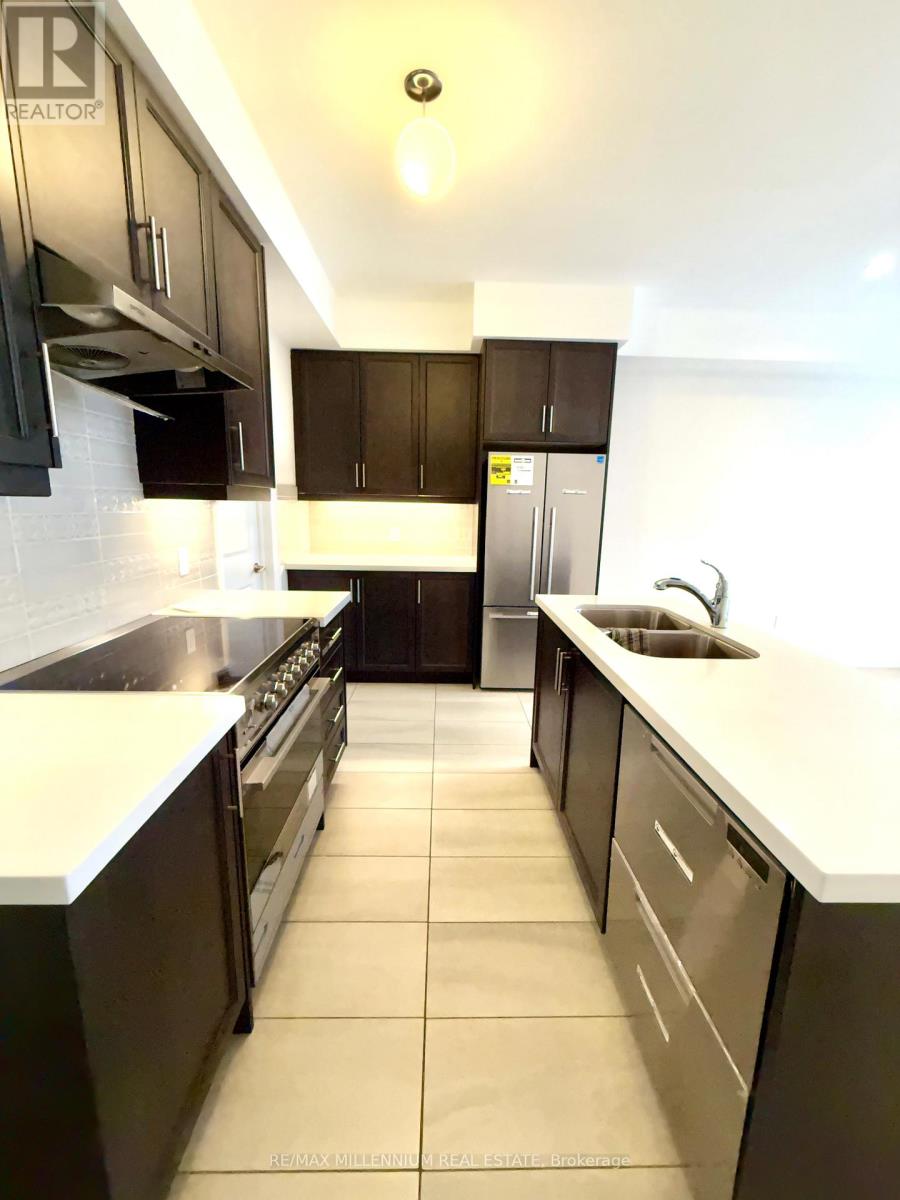 2 - 2a Muir Avenue, Toronto, Ontario  M9L 0A6 - Photo 5 - W12187659