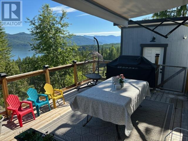 6406 Deer Run Road Lot# 19, Magna Bay, BC V0E1M7
