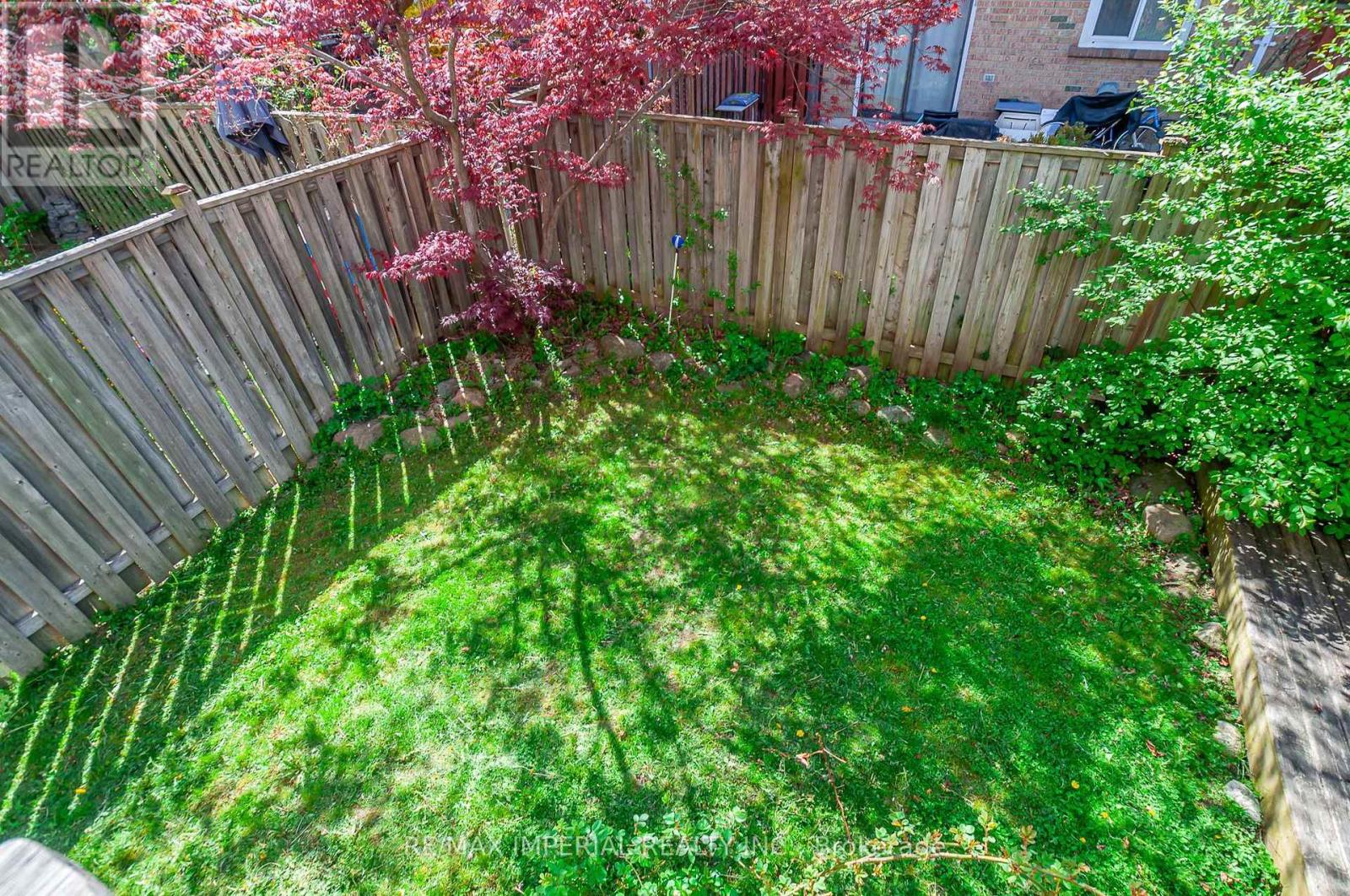 85 Festival Drive, Toronto, Ontario  M2R 3T9 - Photo 36 - C12129212