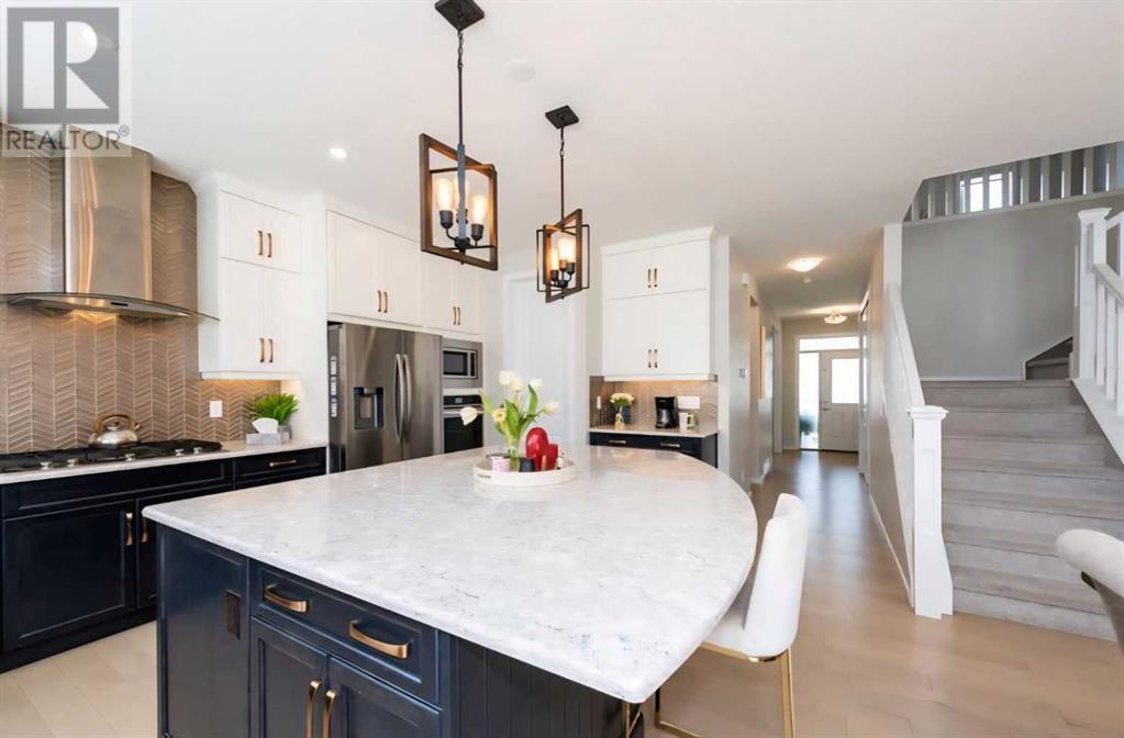 35 Cityspring Manor Ne, Calgary, Alberta  T3N 1Z8 - Photo 3 - A2226627