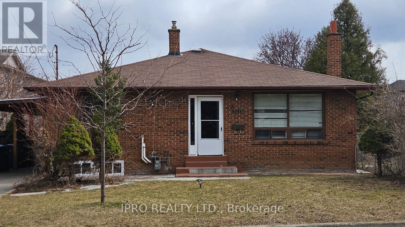 3215 PARKERHILL ROAD, Mississauga, Ontario