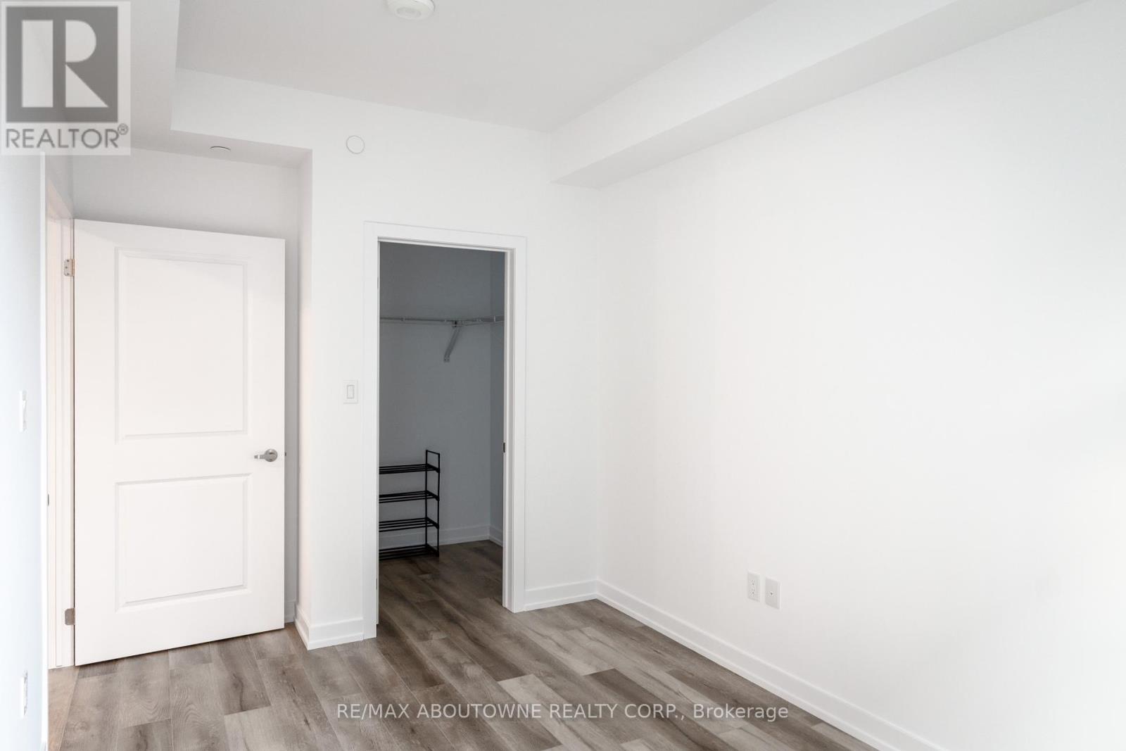429 - 470 Dundas Street E, Hamilton, Ontario  L8B 2A6 - Photo 10 - X12172514