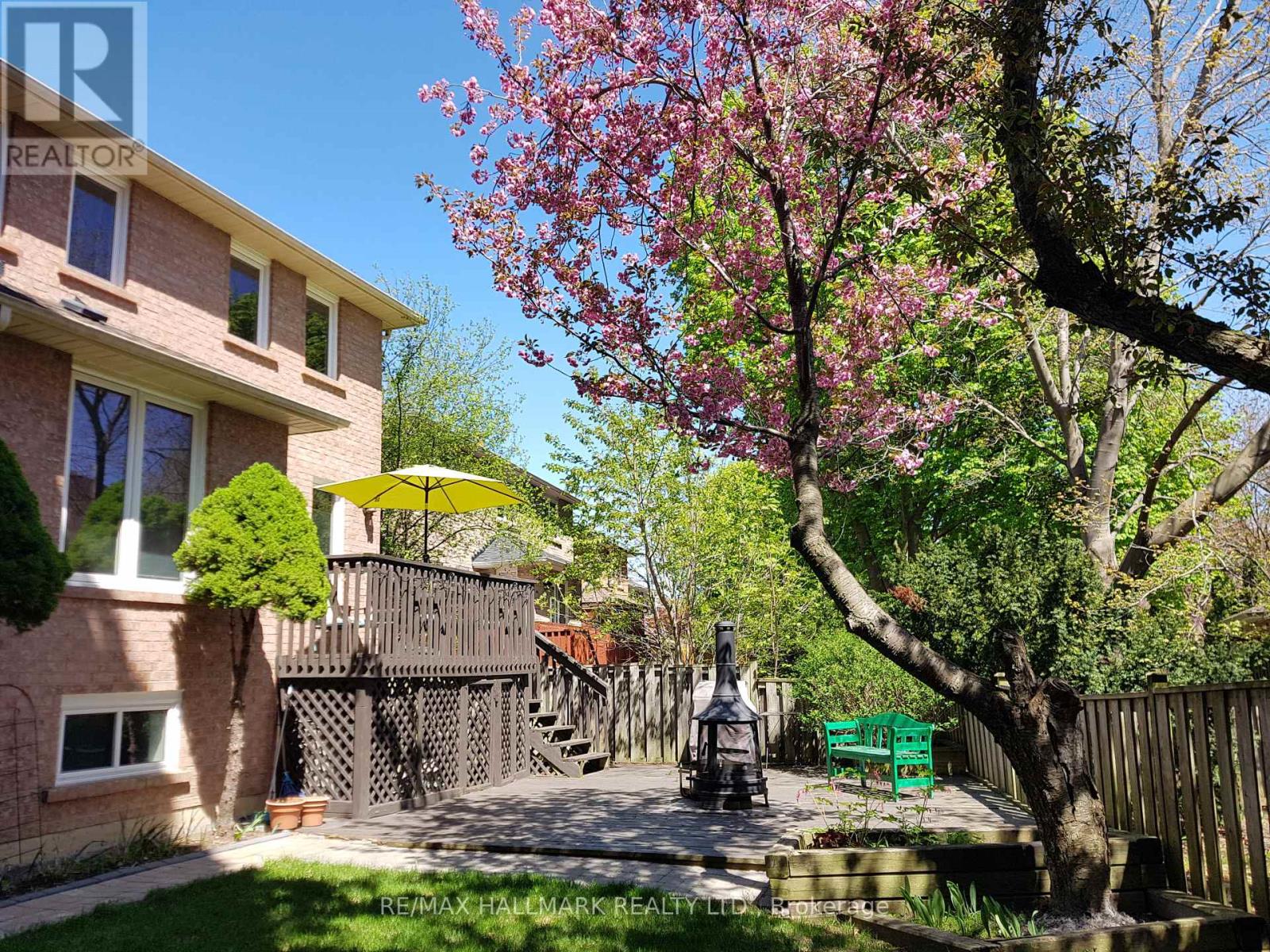 37 Elmsley Drive, Richmond Hill, Ontario  L4C 8N7 - Photo 46 - N12049050