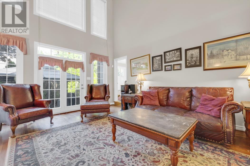 39 Grosvenor Drive, Belleville, Ontario K8P 5K3 - Photo 21 - X12096929