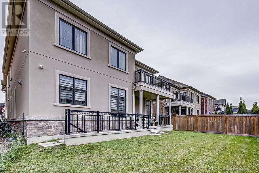 15 Little Celeste Court, Vaughan, Ontario  L6A 4Z7 - Photo 3 - N12187914