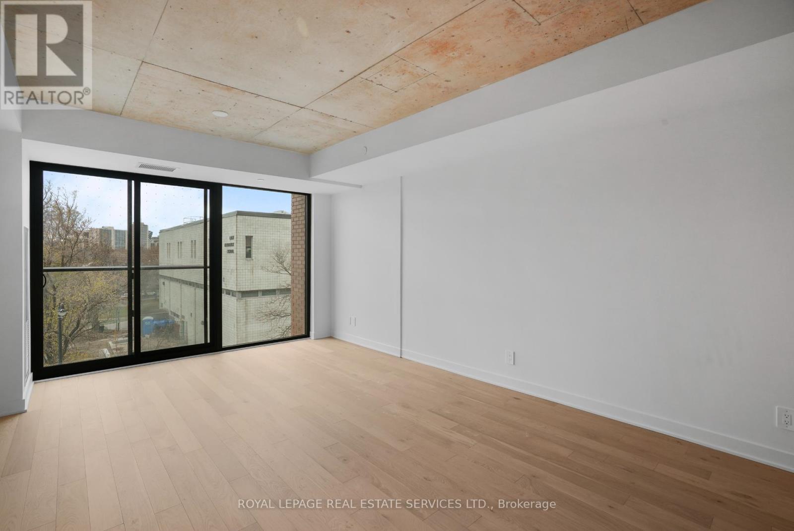 302 - 2720 Dundas Street W, Toronto (Junction Area), Ontario  M6P 1Y2 - Photo 8 - W12187921