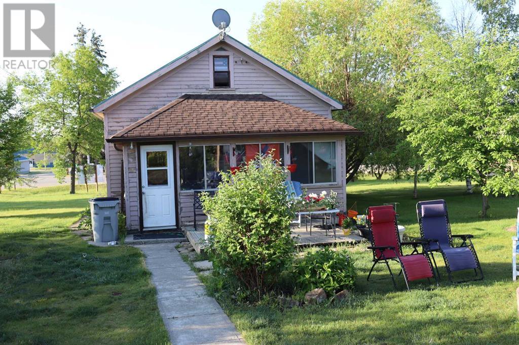 Property at 4702 4 Avenue image 3