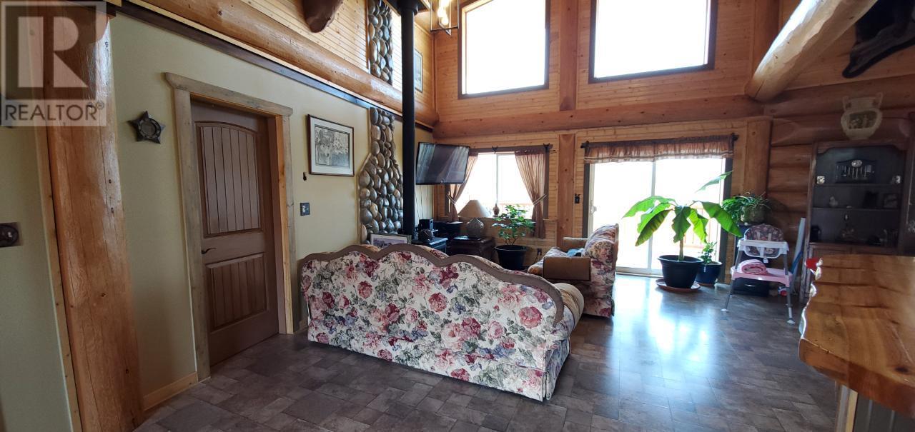 150 NIGHTHAWK Road, Cawston, BC V0X1C3
