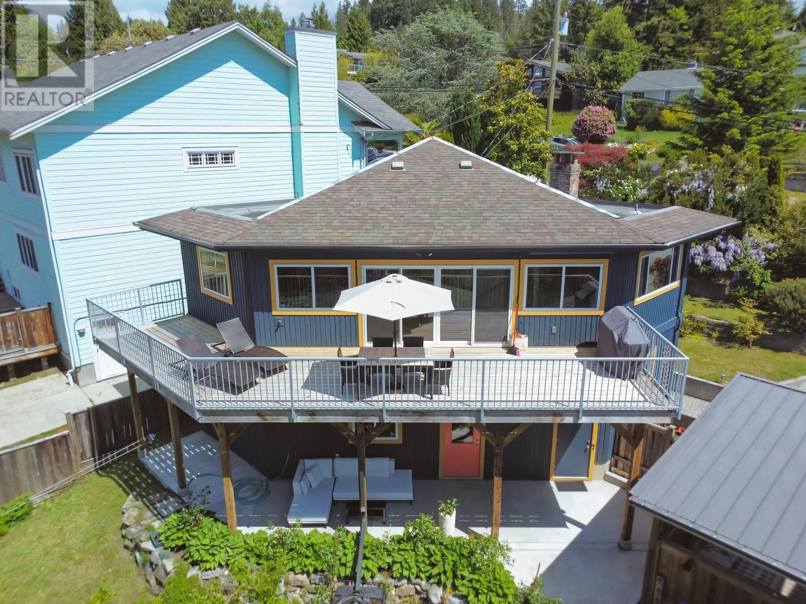 4873 Laurel Avenue, Sechelt, British Columbia  V7Z 0B5 - Photo 3 - R3006262