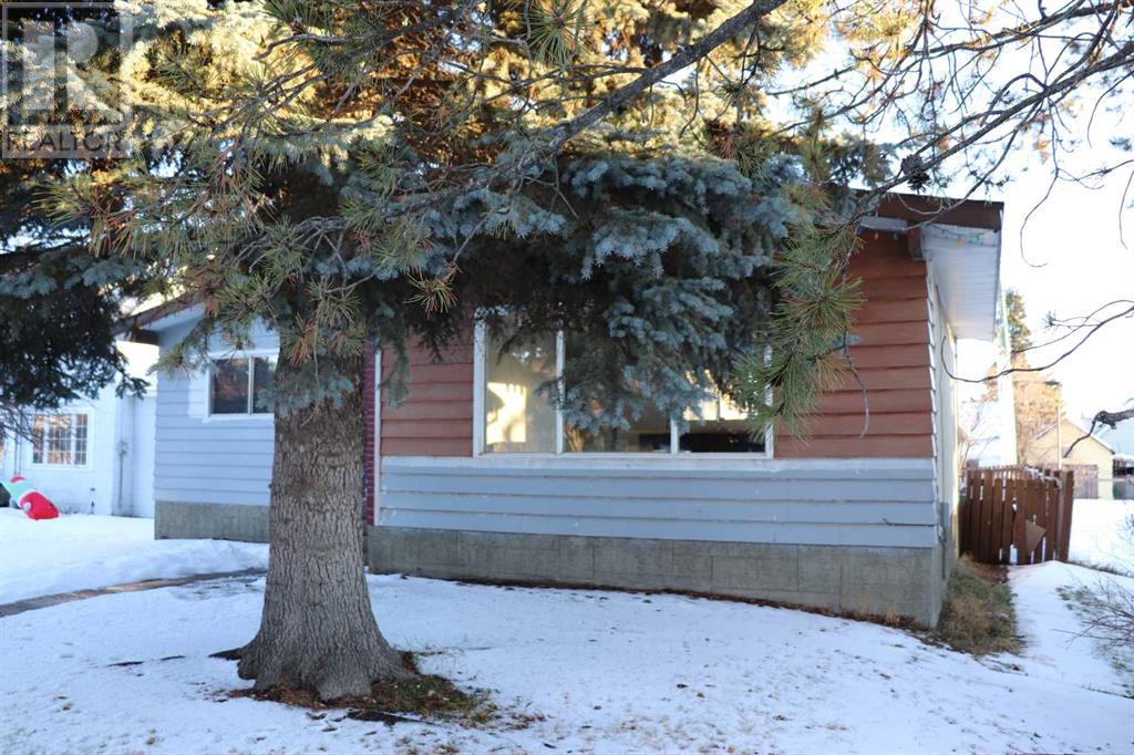 Property at 4909 6 Avenue image 4