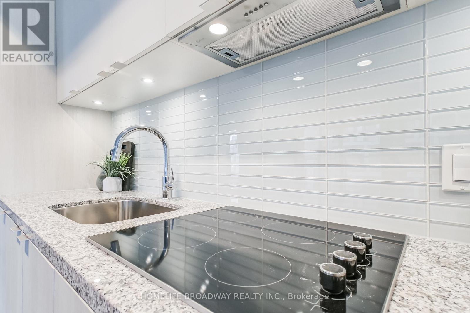 3102 - 115 Blue Jays Way, Toronto (Waterfront Communities), Ontario  M5V 0N4 - Photo 20 - C12187929