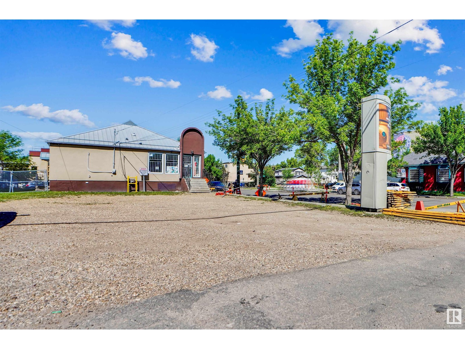 10659 103 St Nw Nw, Edmonton, Alberta  T5H 2V6 - Photo 5 - E4439829