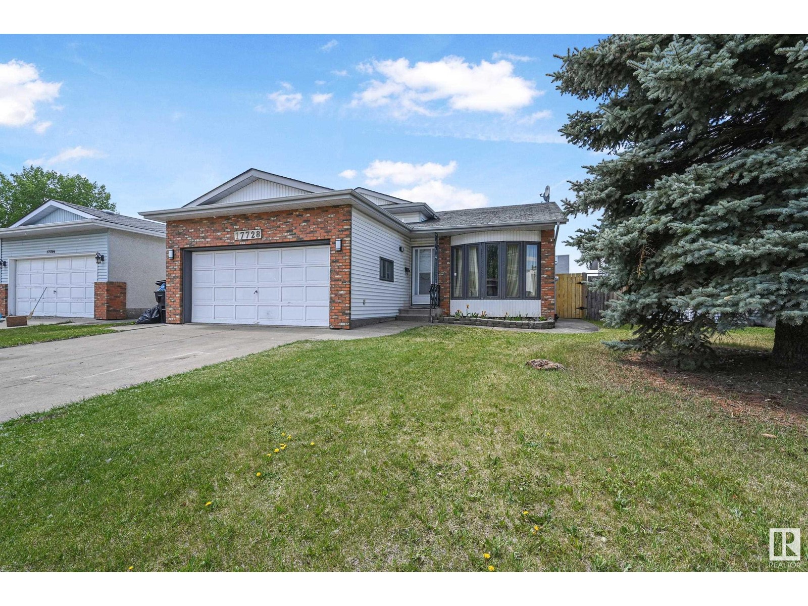 Property at 17728 94 ST NW image 1