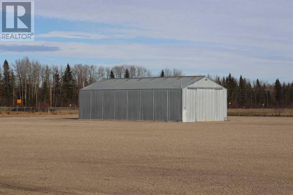 Property at 1905 25 Street image 1