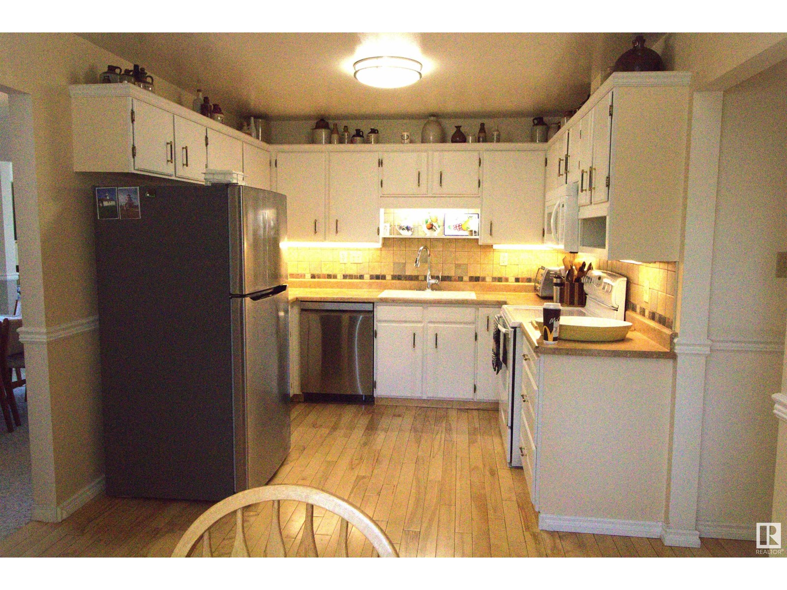 Property at 7715 173 ST NW image 3