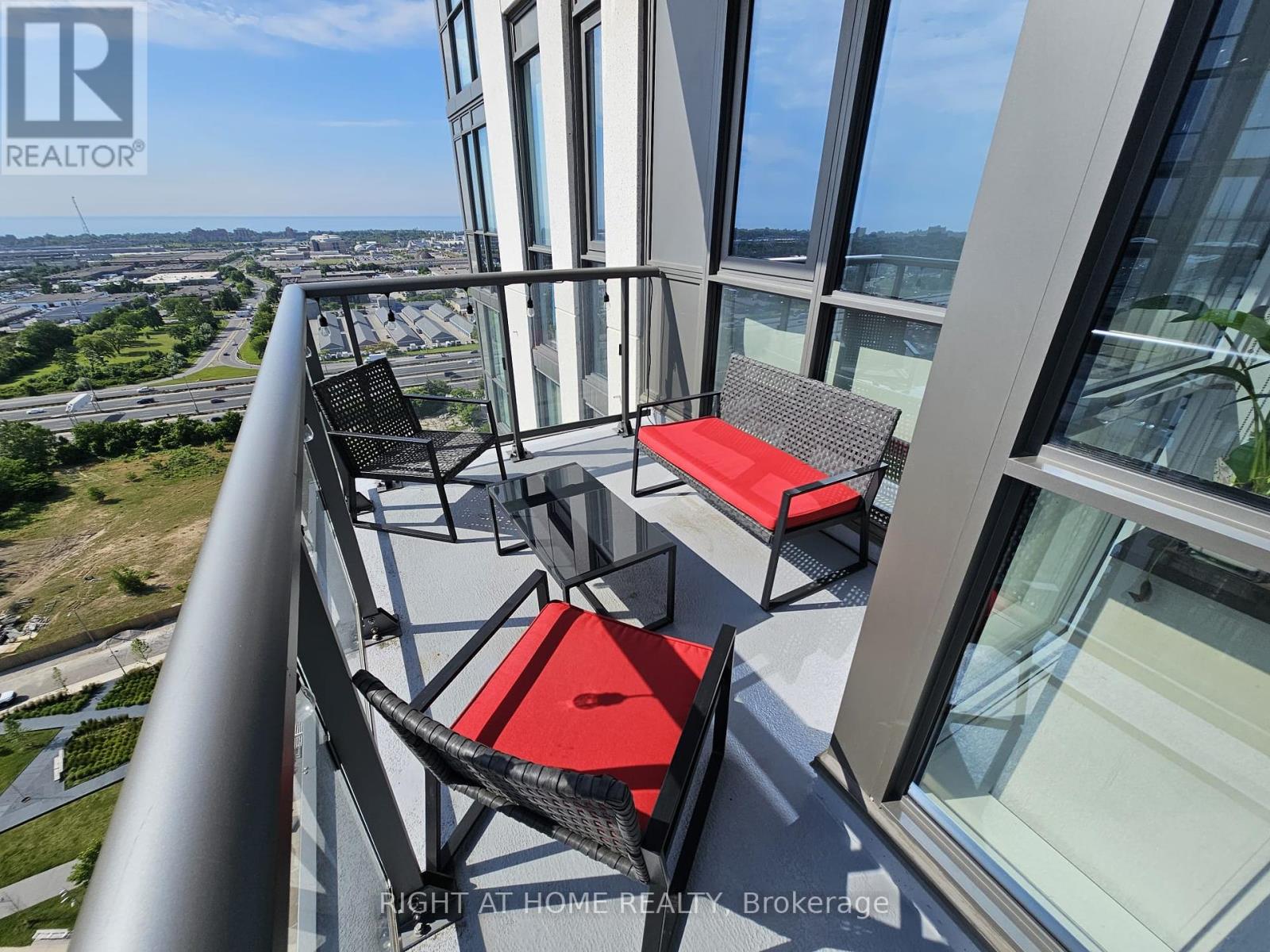 2203 - 15 Zorra Street, Toronto, Ontario  M8Z 4Z6 - Photo 10 - W12187931