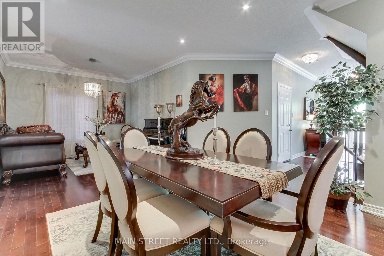6 Amstel Avenue, Richmond Hill, Ontario  L4E 0P9 - Photo 12 - N12187949