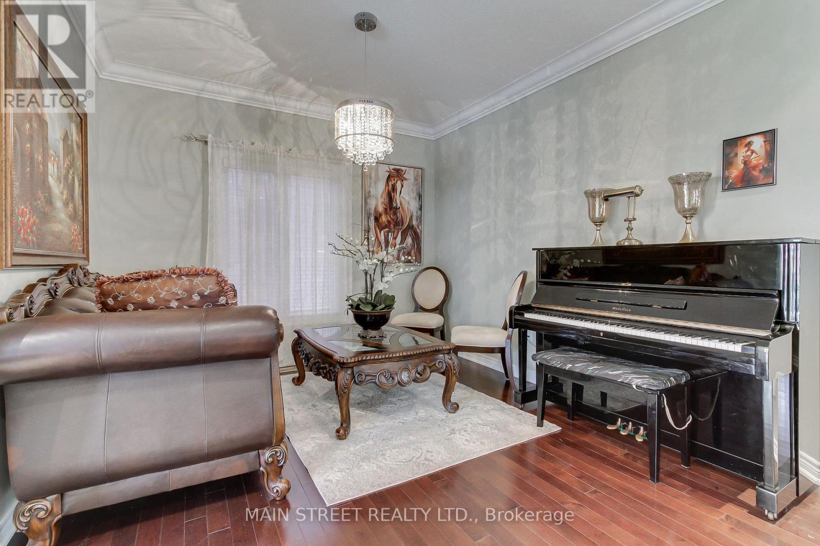 6 Amstel Avenue, Richmond Hill, Ontario  L4E 0P9 - Photo 14 - N12187949
