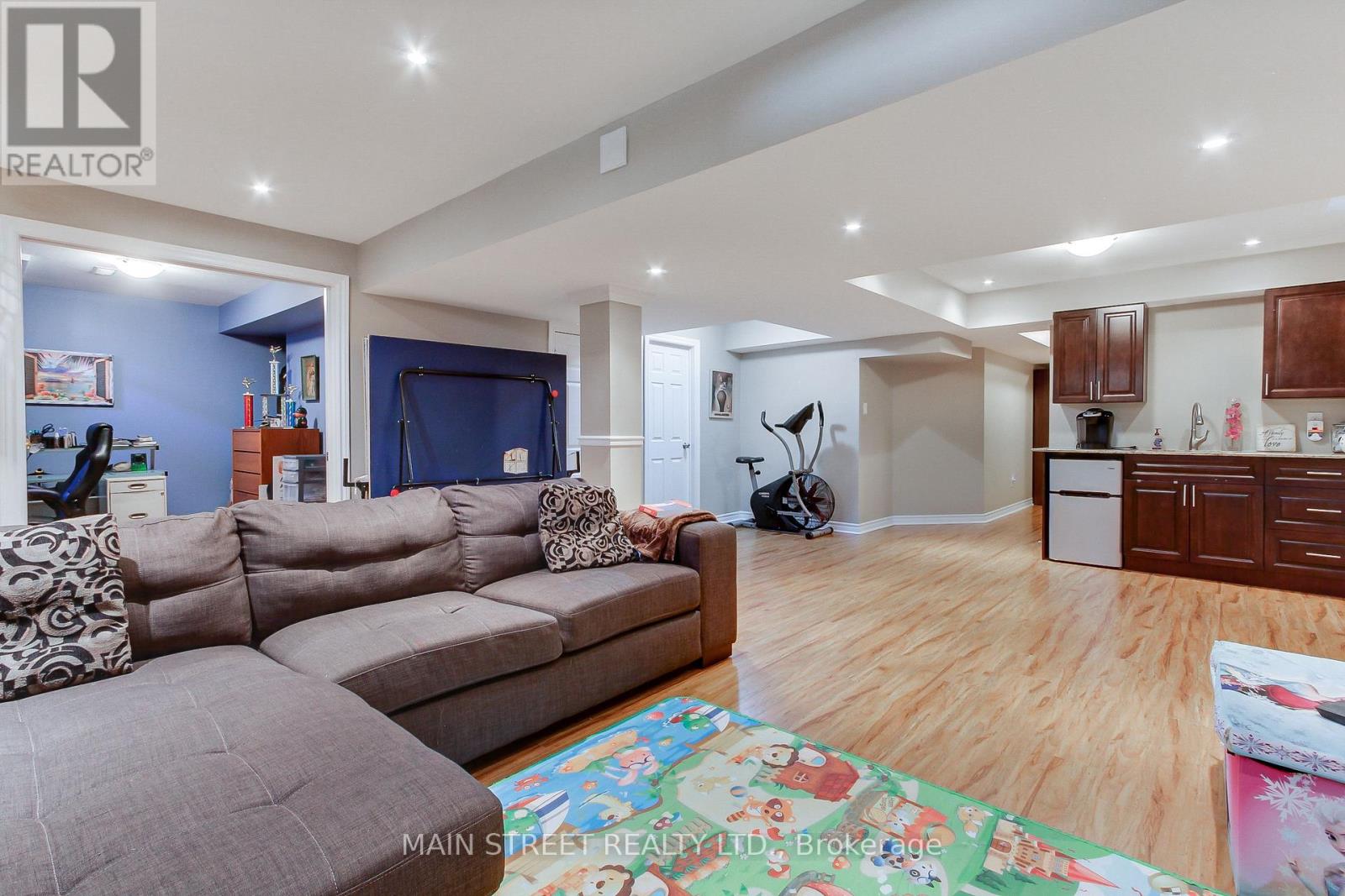 6 Amstel Avenue, Richmond Hill, Ontario  L4E 0P9 - Photo 44 - N12187949