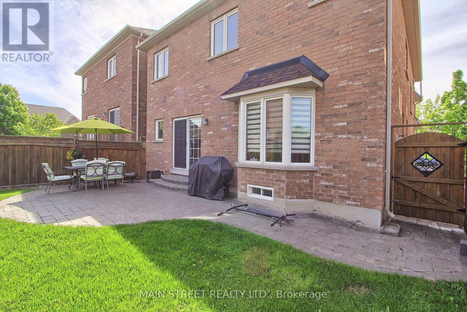 6 Amstel Avenue, Richmond Hill, Ontario  L4E 0P9 - Photo 47 - N12187949