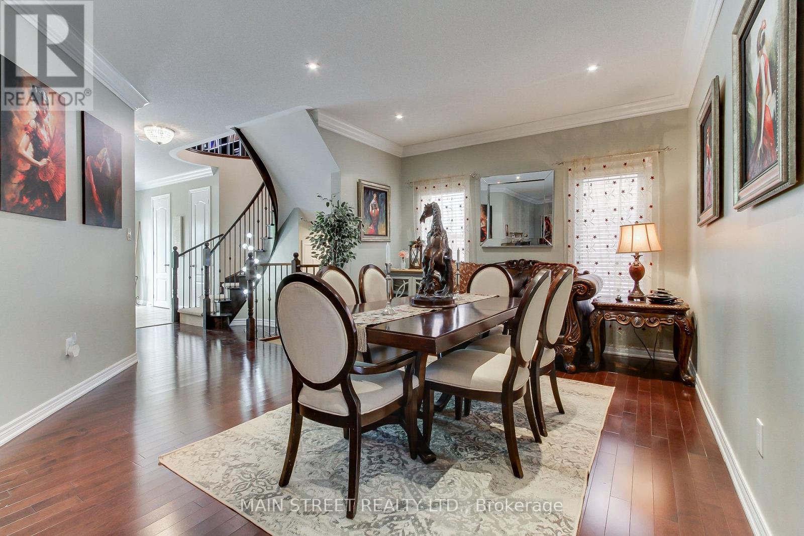 6 Amstel Avenue, Richmond Hill, Ontario  L4E 0P9 - Photo 9 - N12187949