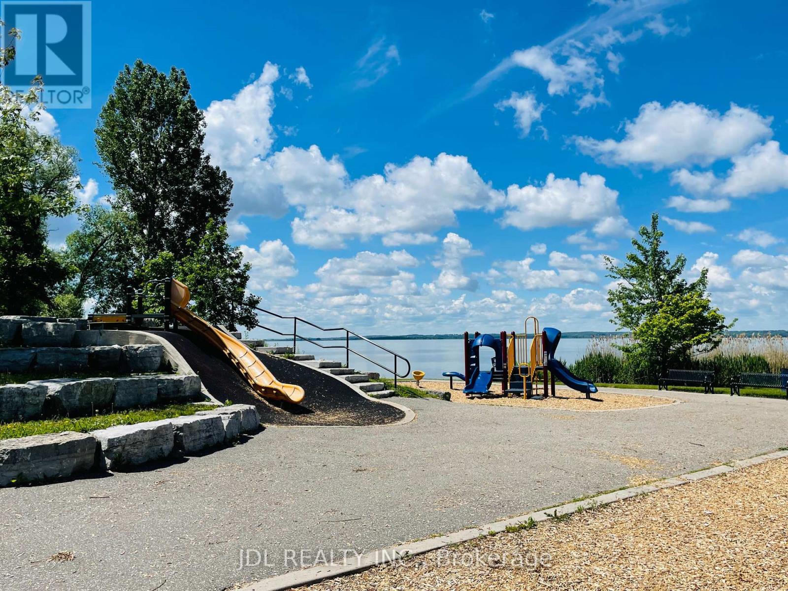Unit 2 - 212 Ways Bay Drive, Georgina, Ontario  L4P 2M7 - Photo 26 - N12152741