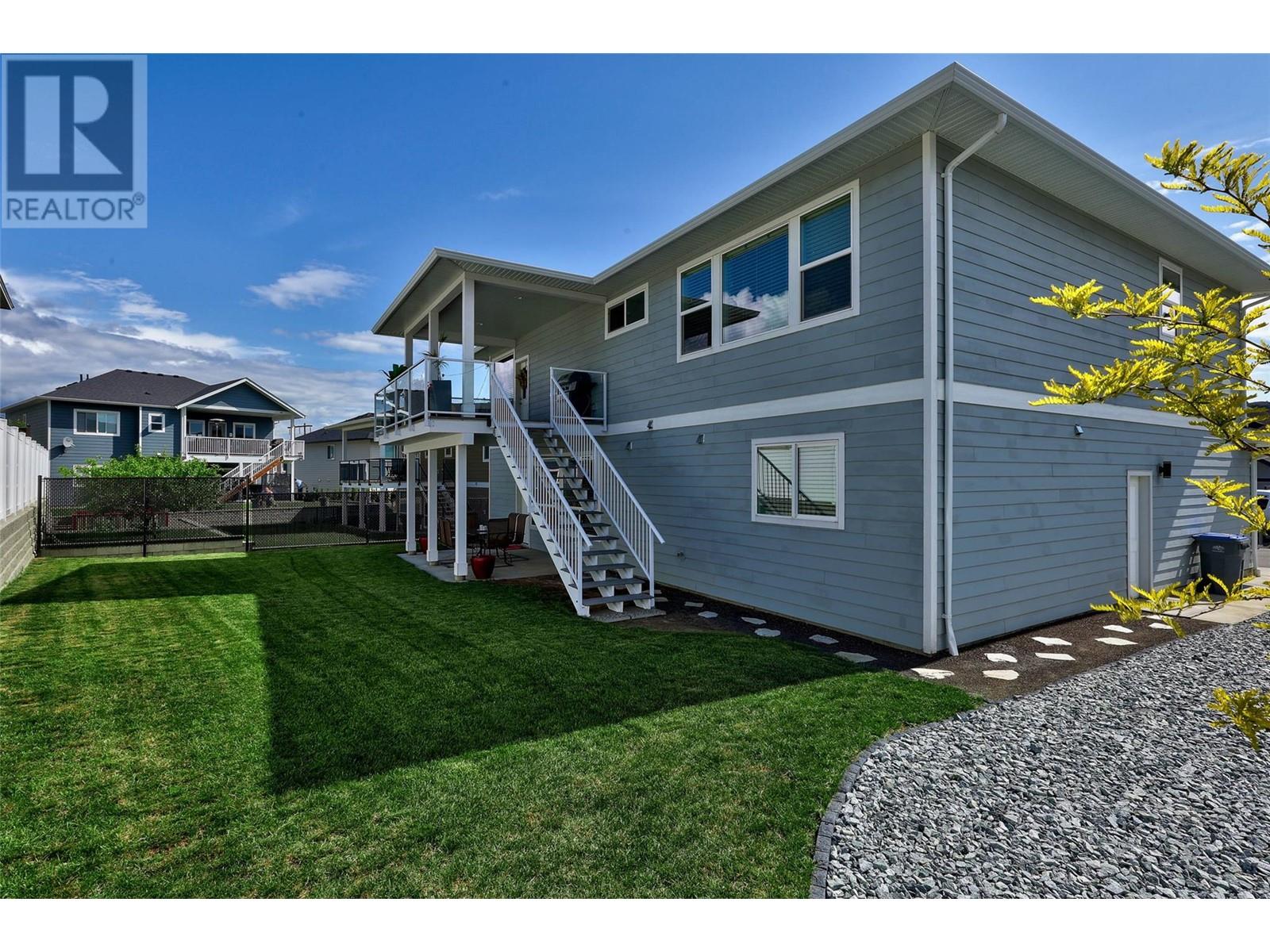 2231 DOUBLETREE Crescent, Kamloops, BC V2B0G8