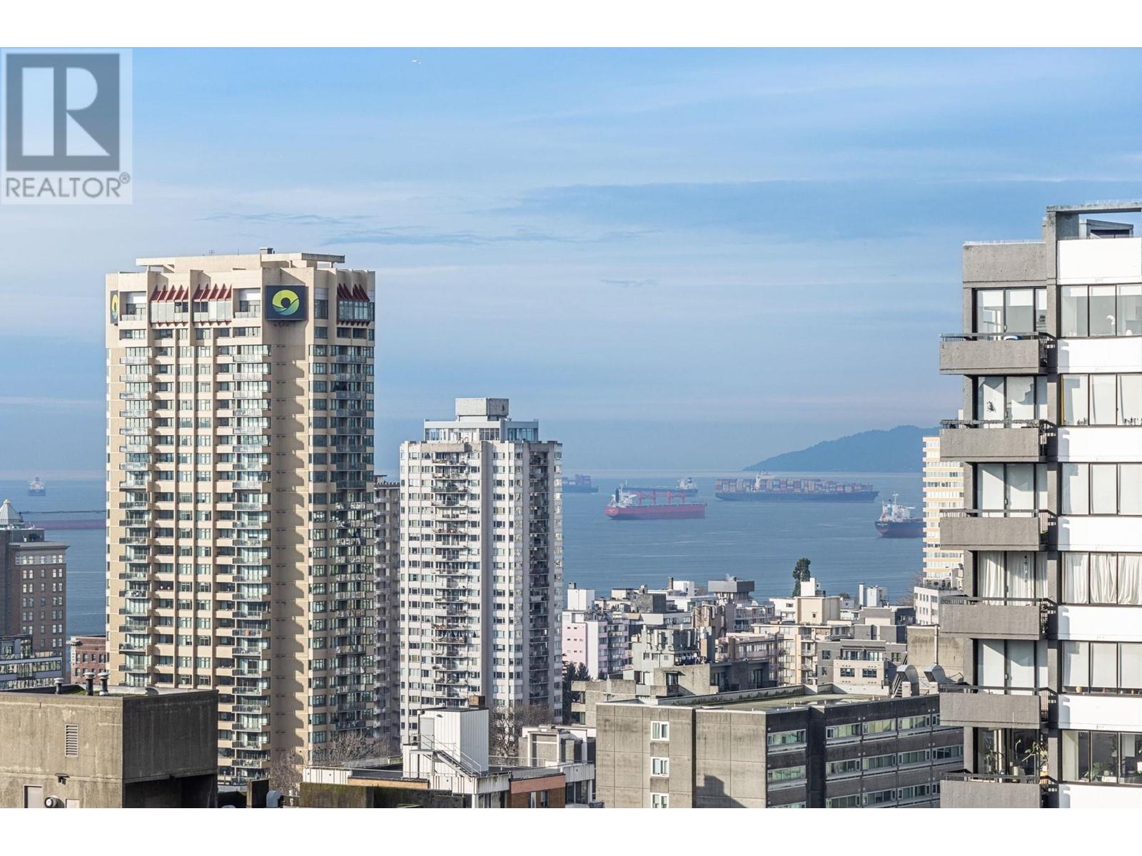 Listing Picture 11 of 40 : 1901 1408 ROBSON STREET, Vancouver / 溫哥華 - 魯藝地產 Yvonne Lu Group - MLS Medallion Club Member