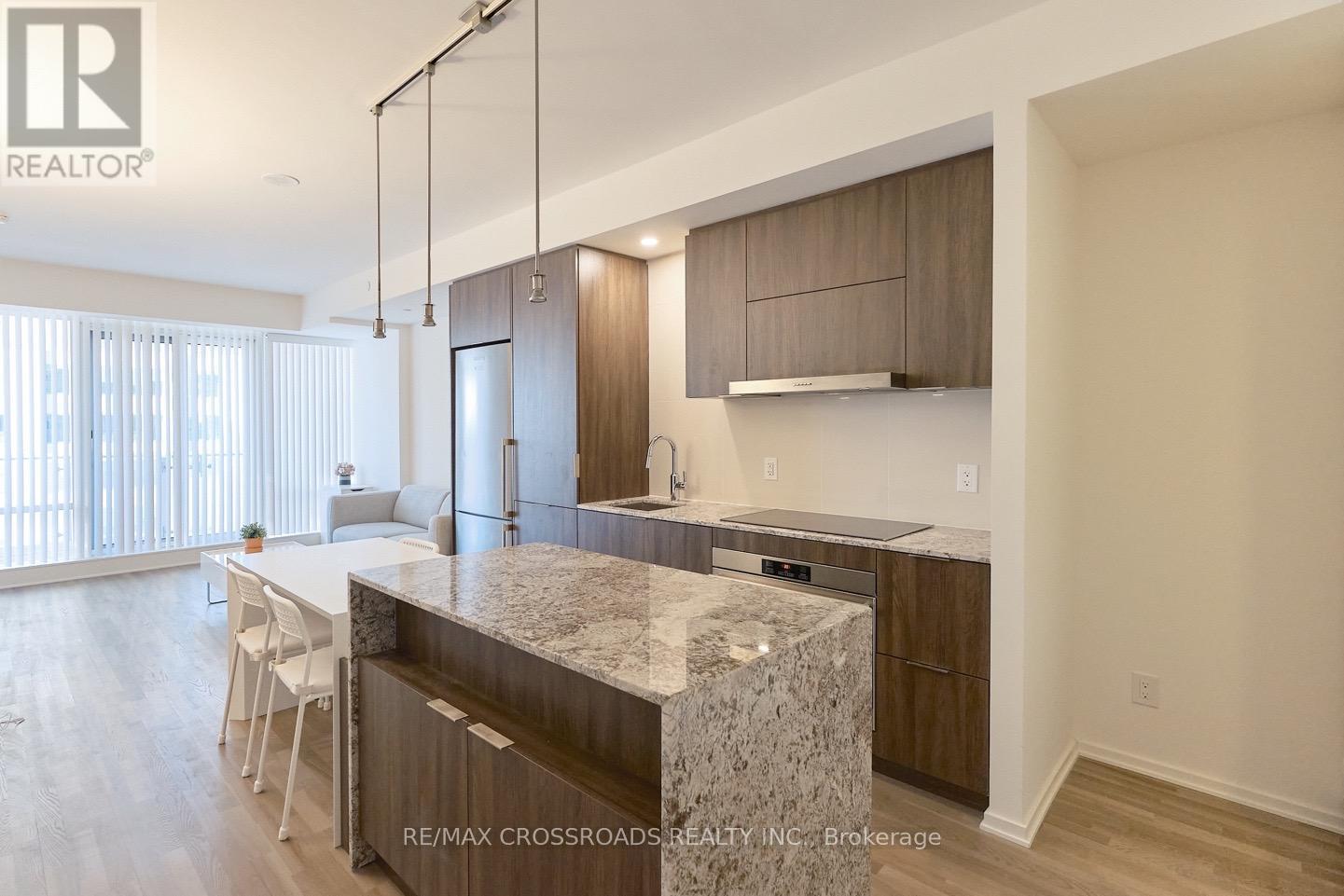 2711 - 1 BLOOR STREET E, Toronto, Ontario