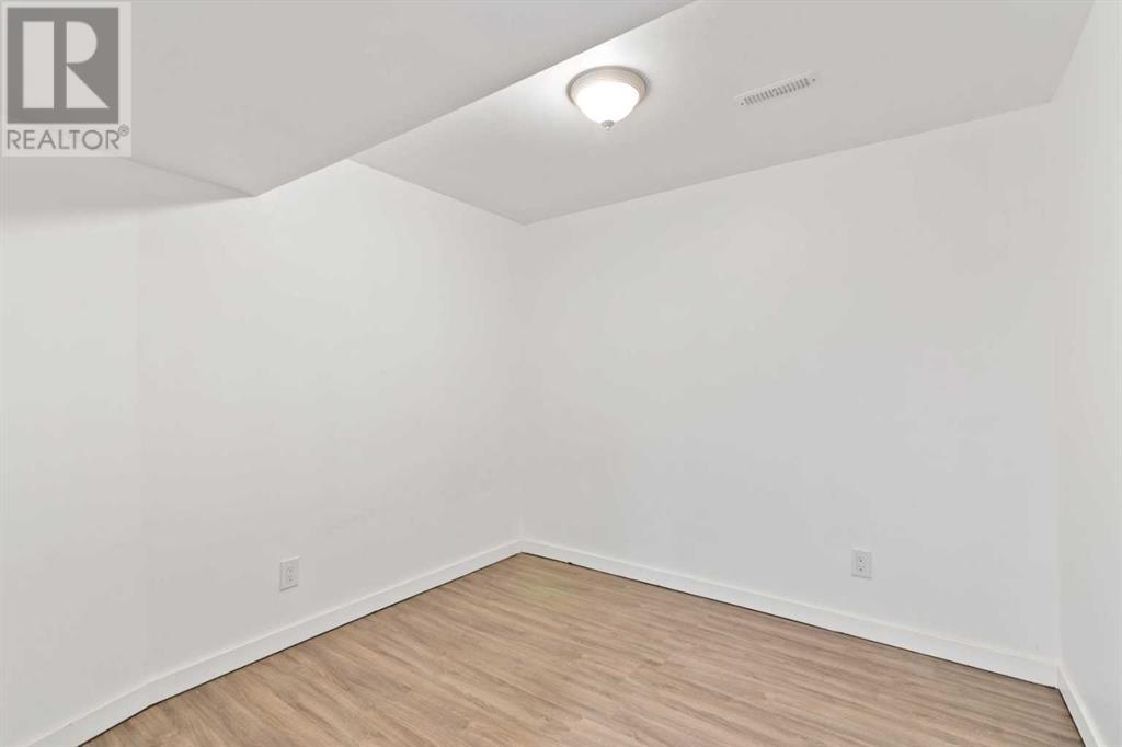 98, 6440 4 Street, Calgary, Alberta  T2K 1B8 - Photo 26 - A2201203