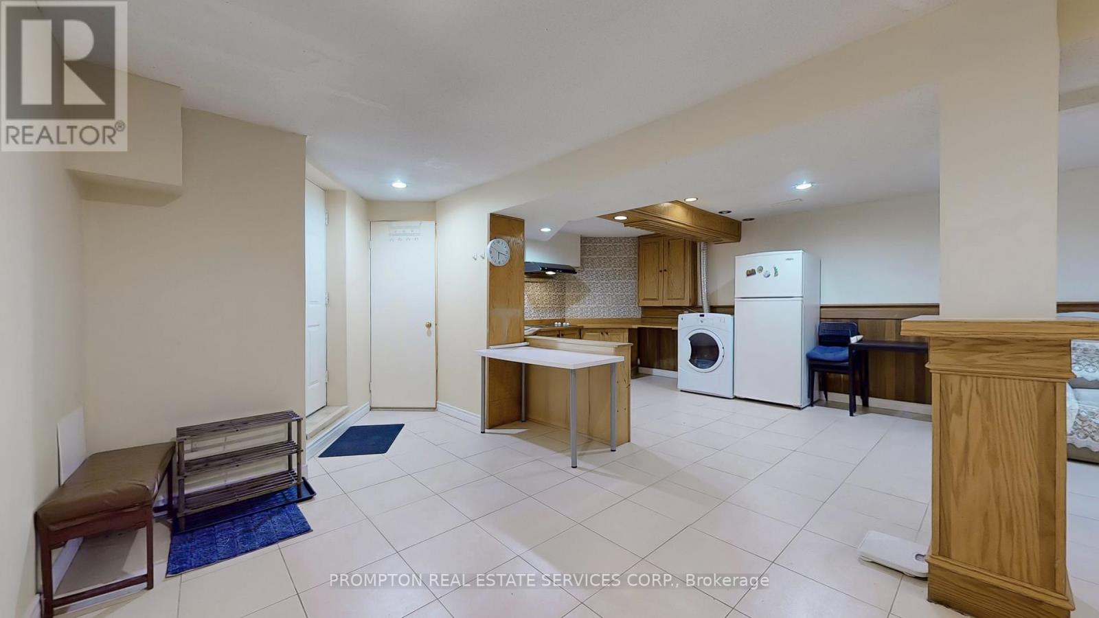 409 Silverthorne Crescent, Mississauga, Ontario  L5R 1W1 - Photo 39 - W12187964
