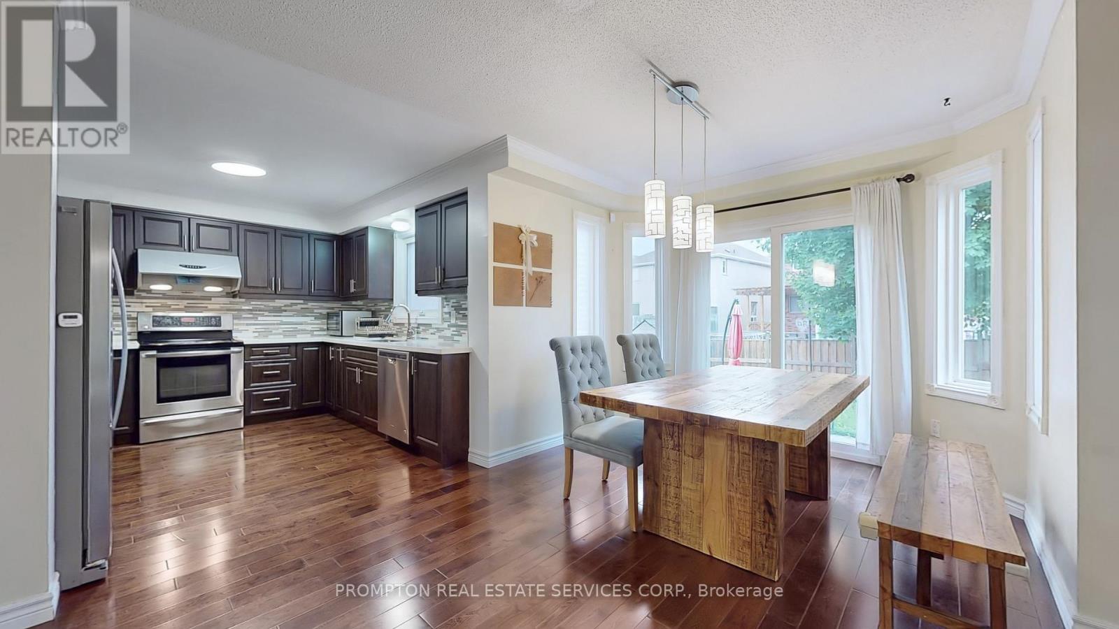 409 Silverthorne Crescent, Mississauga, Ontario  L5R 1W1 - Photo 6 - W12187964