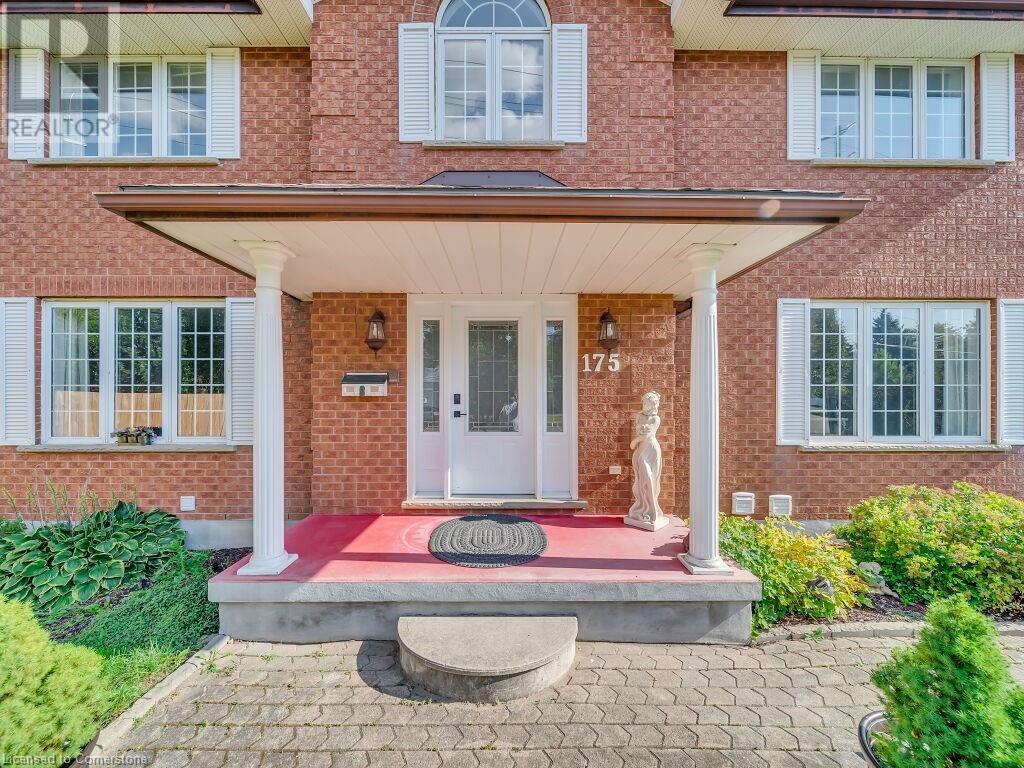 Property at 175 WISSLER Road image 4
