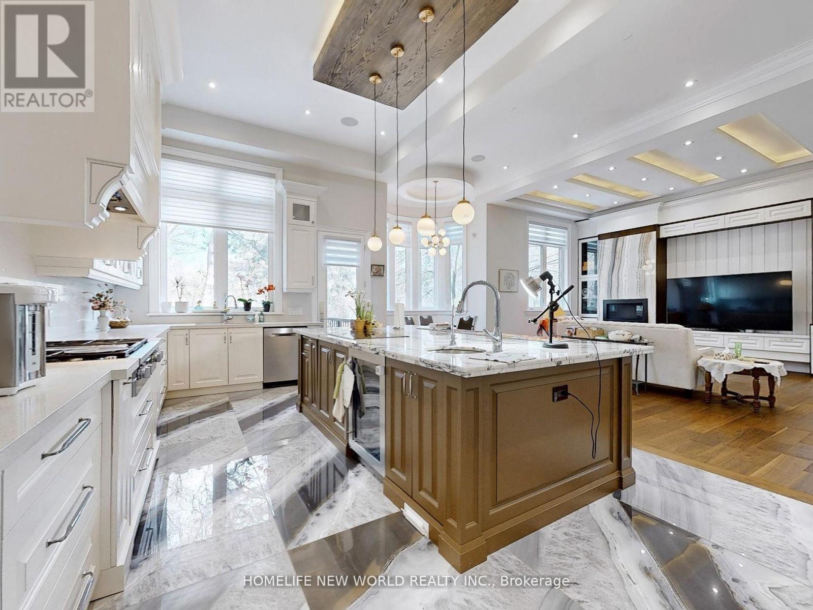 41 Glentworth Road, Toronto, Ontario  M2J 2E7 - Photo 18 - C12187974