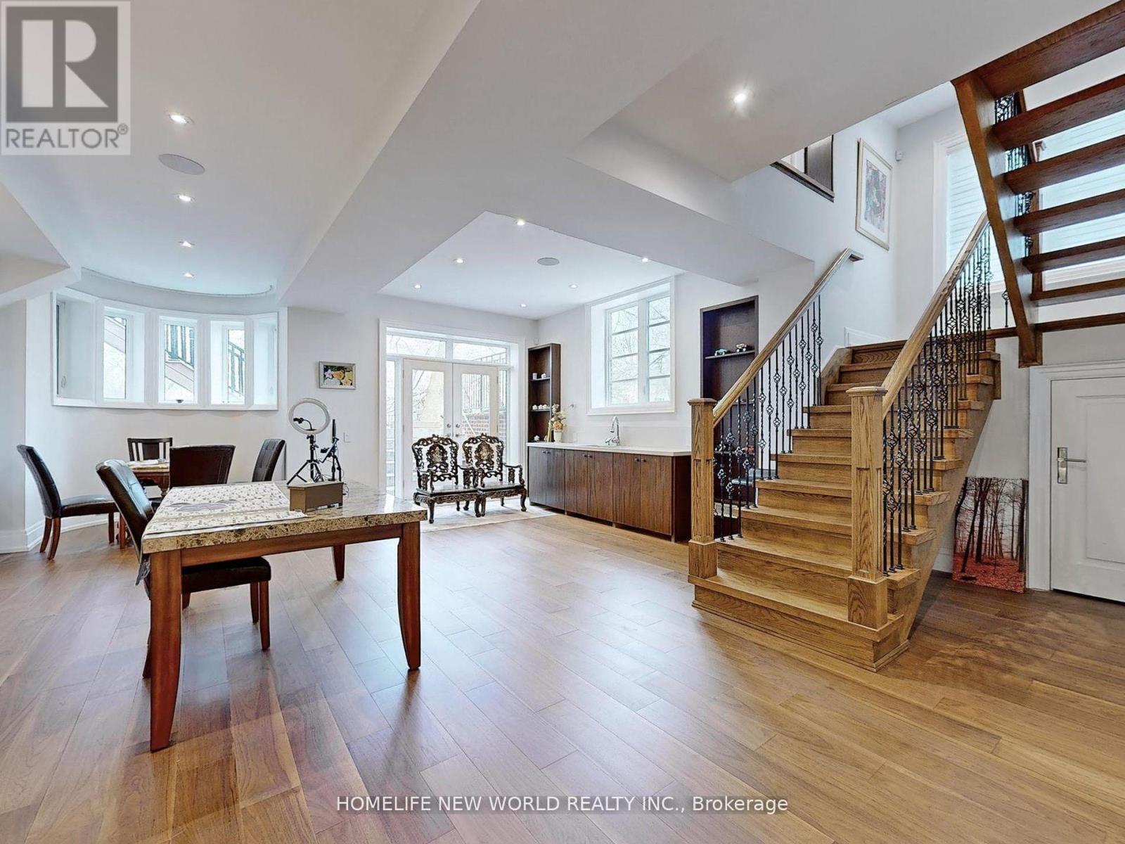 41 Glentworth Road, Toronto, Ontario  M2J 2E7 - Photo 35 - C12187974