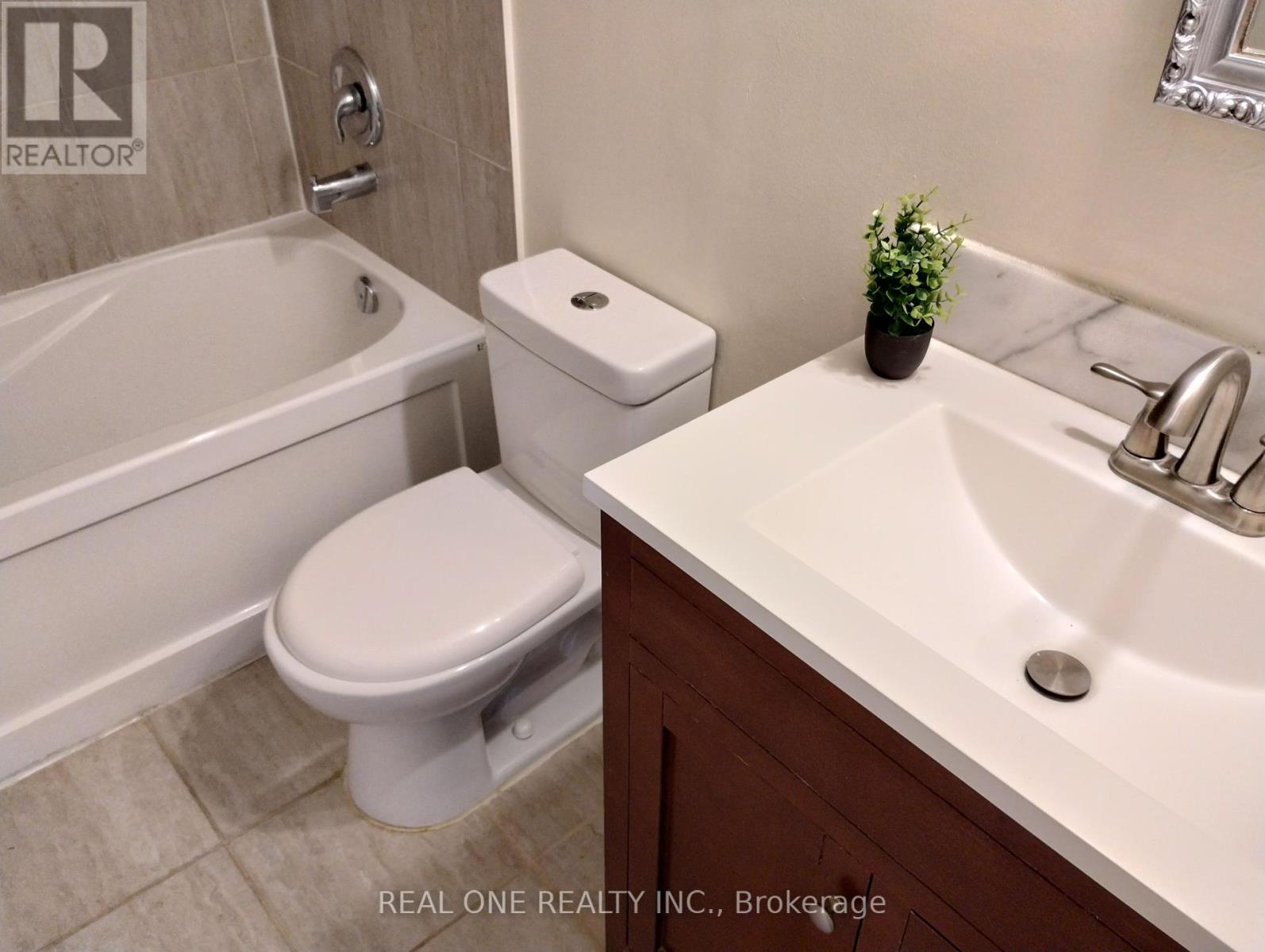 7 Mccool Court, Toronto, Ontario  M1V 2E3 - Photo 15 - E12187975