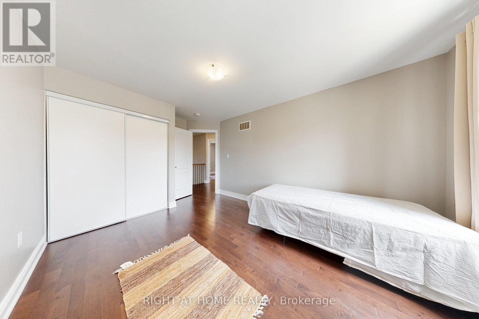 1058 Belcourt Street, Pickering, Ontario  L1X 0G2 - Photo 26 - E12187985