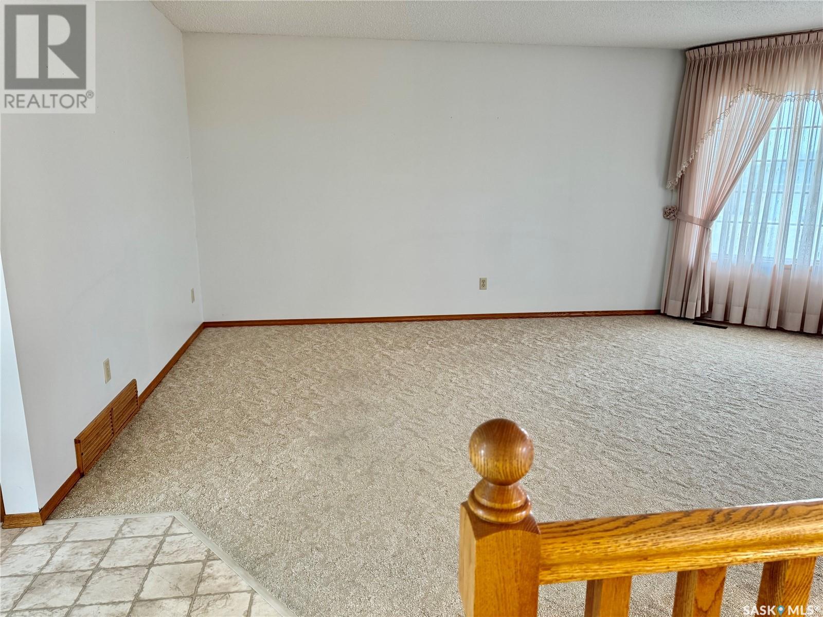 591 10th Avenue W, Melville, Saskatchewan  S0A 2P0 - Photo 12 - SK007871